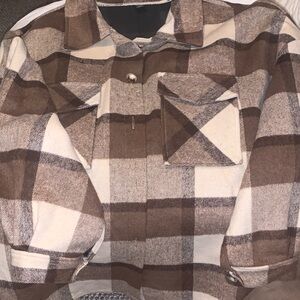 Brown & Cream Colored Plaid Button-Up Shirt